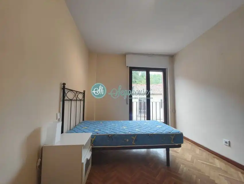 Piso de 129 m² en Segovia