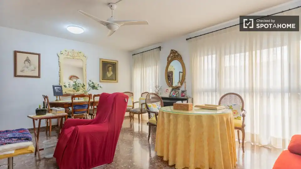Habitación 145 m², Valencia