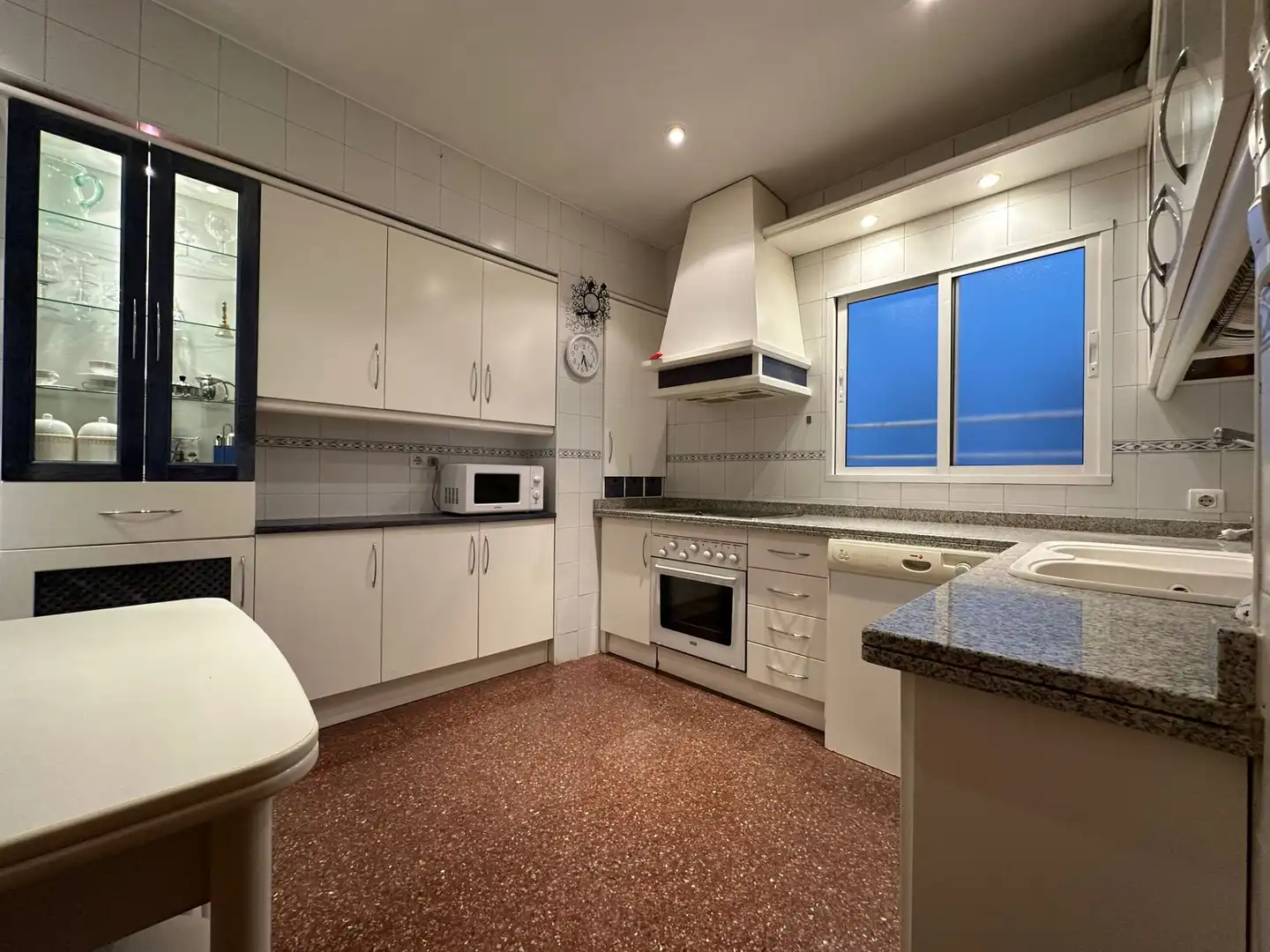 Habitación 100 m², Granada