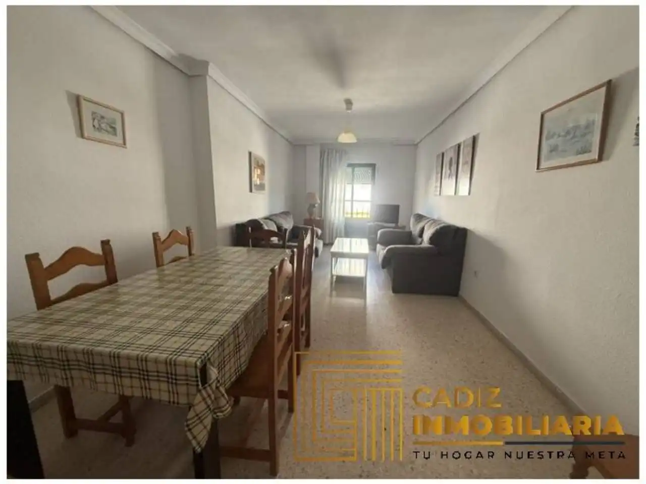 Piso de 90 m² en Cádiz