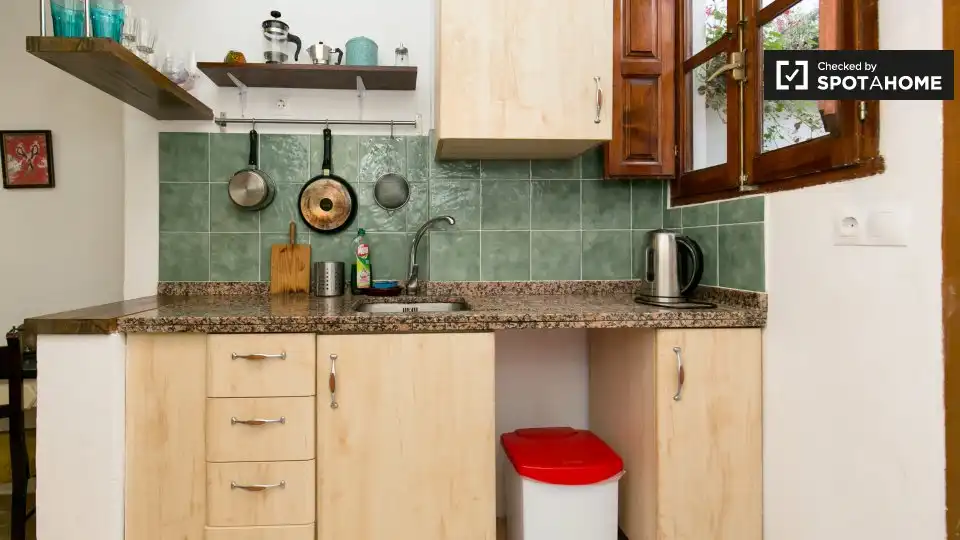 Habitación 69 m², Granada