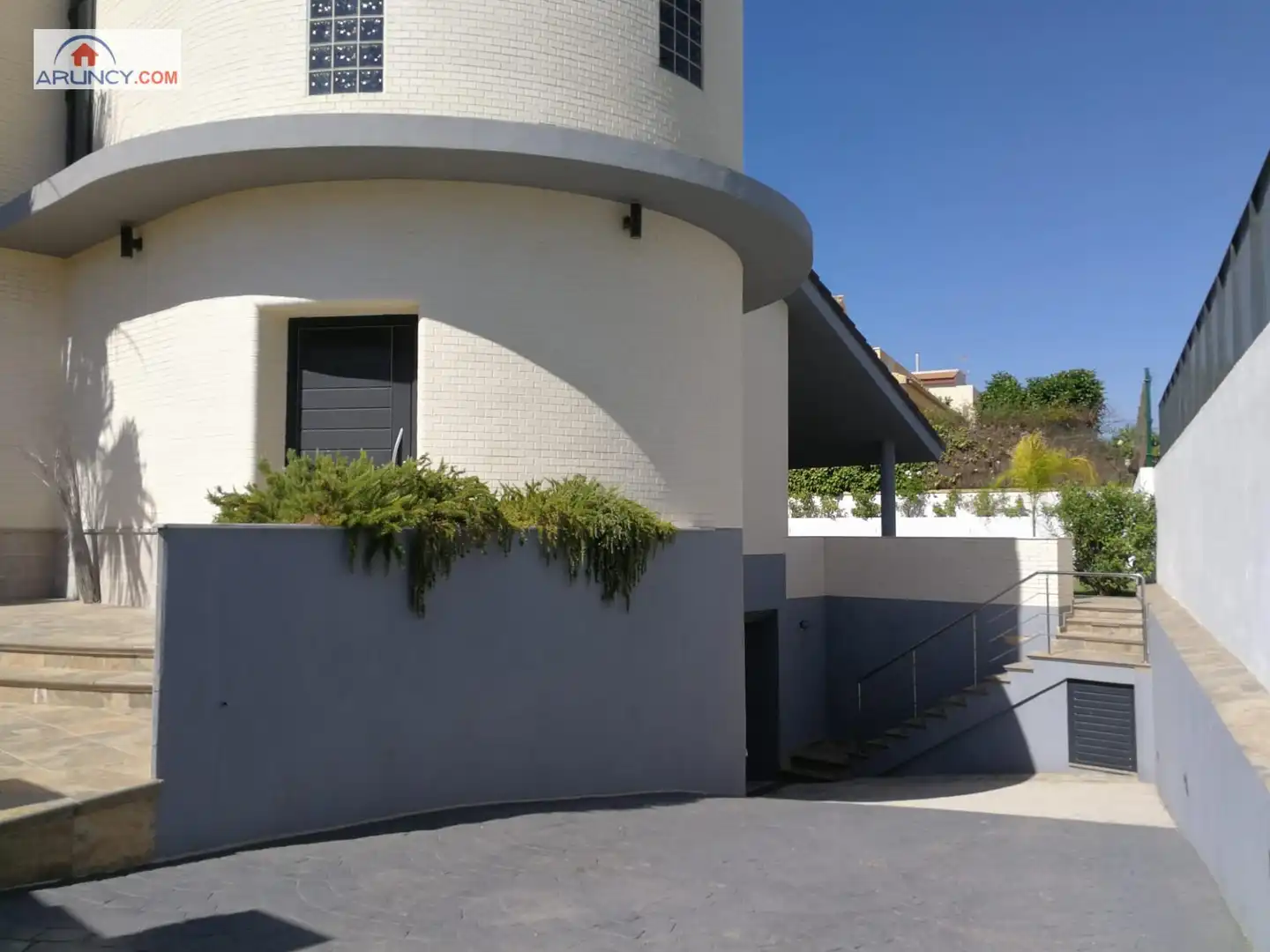 Piso de 550 m² en Dos Hermanas