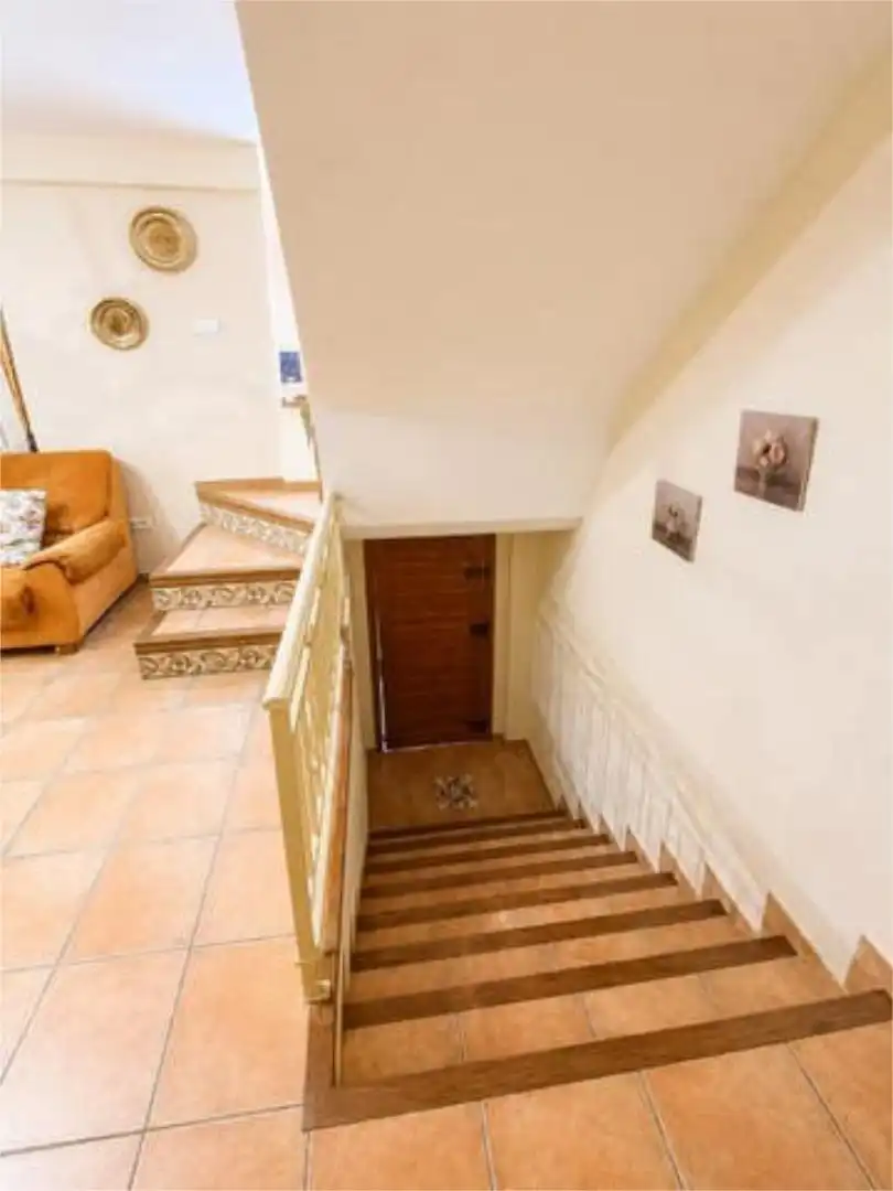 Piso de 85 m² en Férez