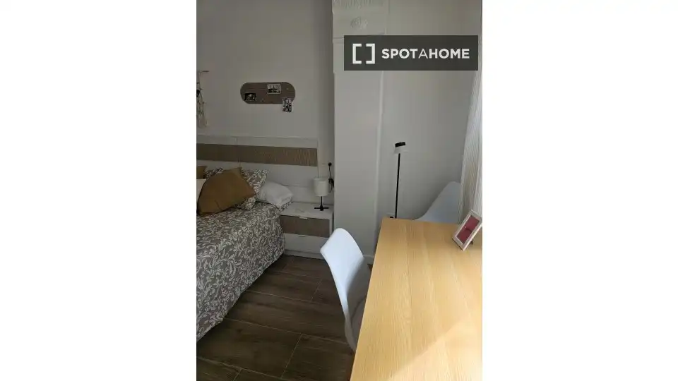 Habitación 133 m², Zaragoza