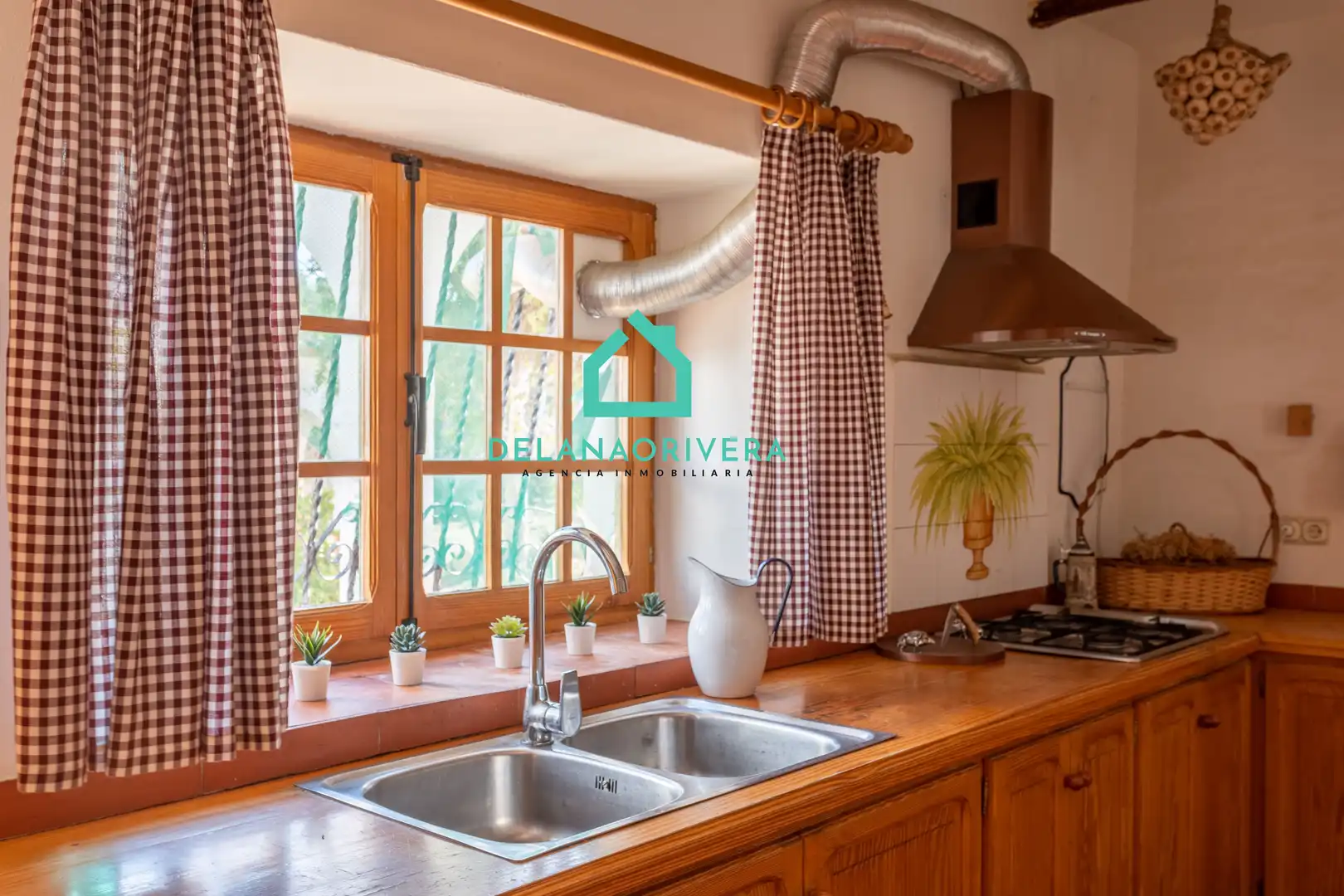 Casa de 300 m² en Villamalea