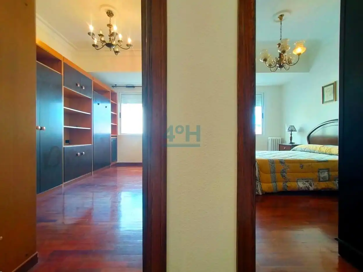 Piso de 112 m² en Ourense