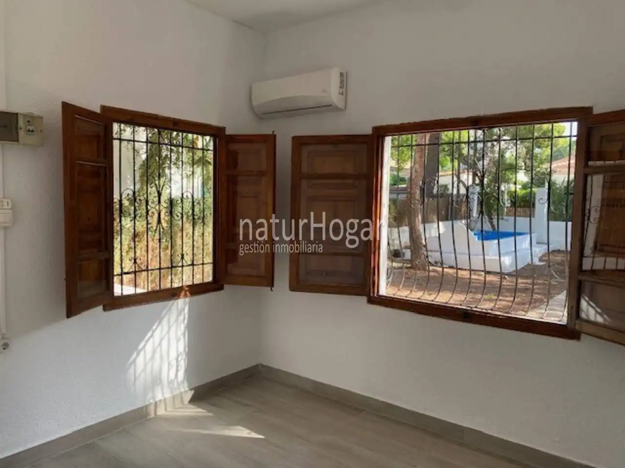 Casa de 65 m² en Paterna