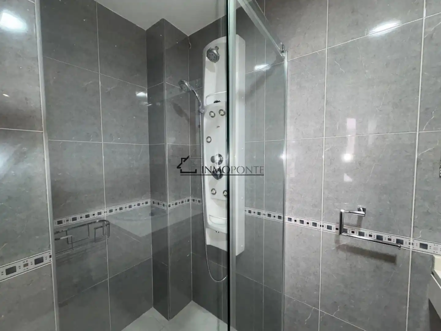 Piso de 116 m² en Pontevedra