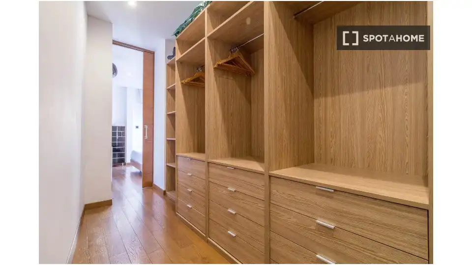 Pis de 300 m² a Burjassot