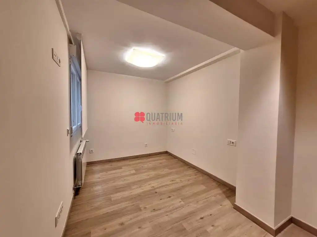 Pis de 110 m² a Santiago de Compostel·la