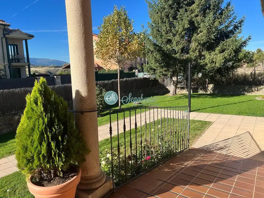 Piso de 150 m² en Palazuelos de Eresma