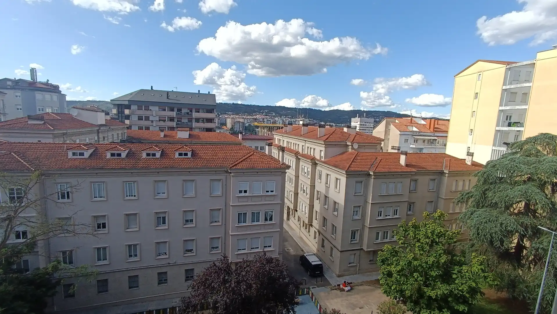 Habitación 93 m², Ourense
