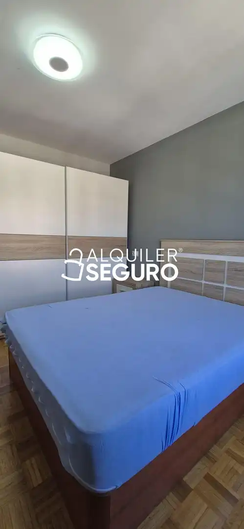 Pis de 80 m² a Oviedo