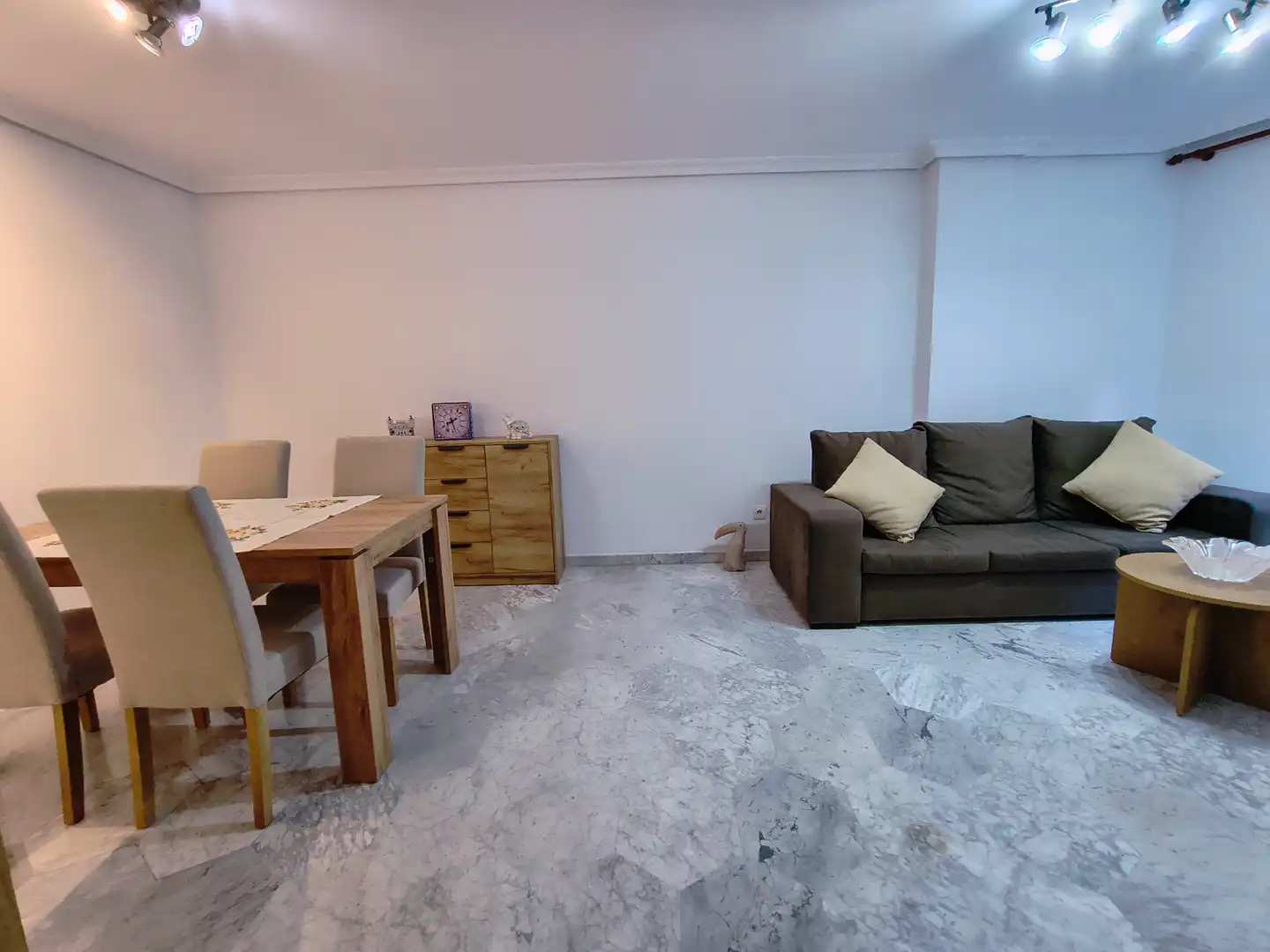 Piso de 90 m² en Alicante