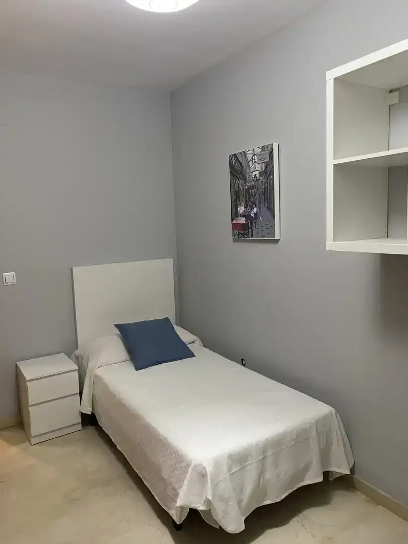 Piso de 100 m² en Lucena