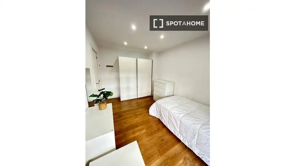 Habitación en alquiler, Pamplona