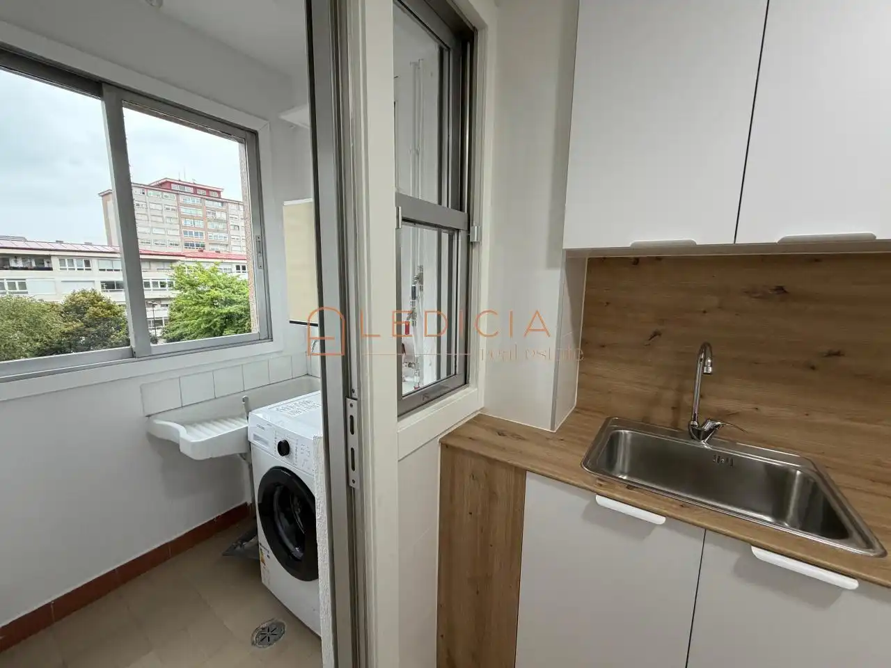 Piso de 90 m² en Vigo