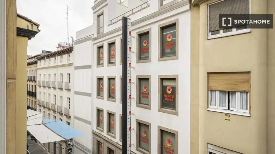 Habitació de lloguer, Madrid