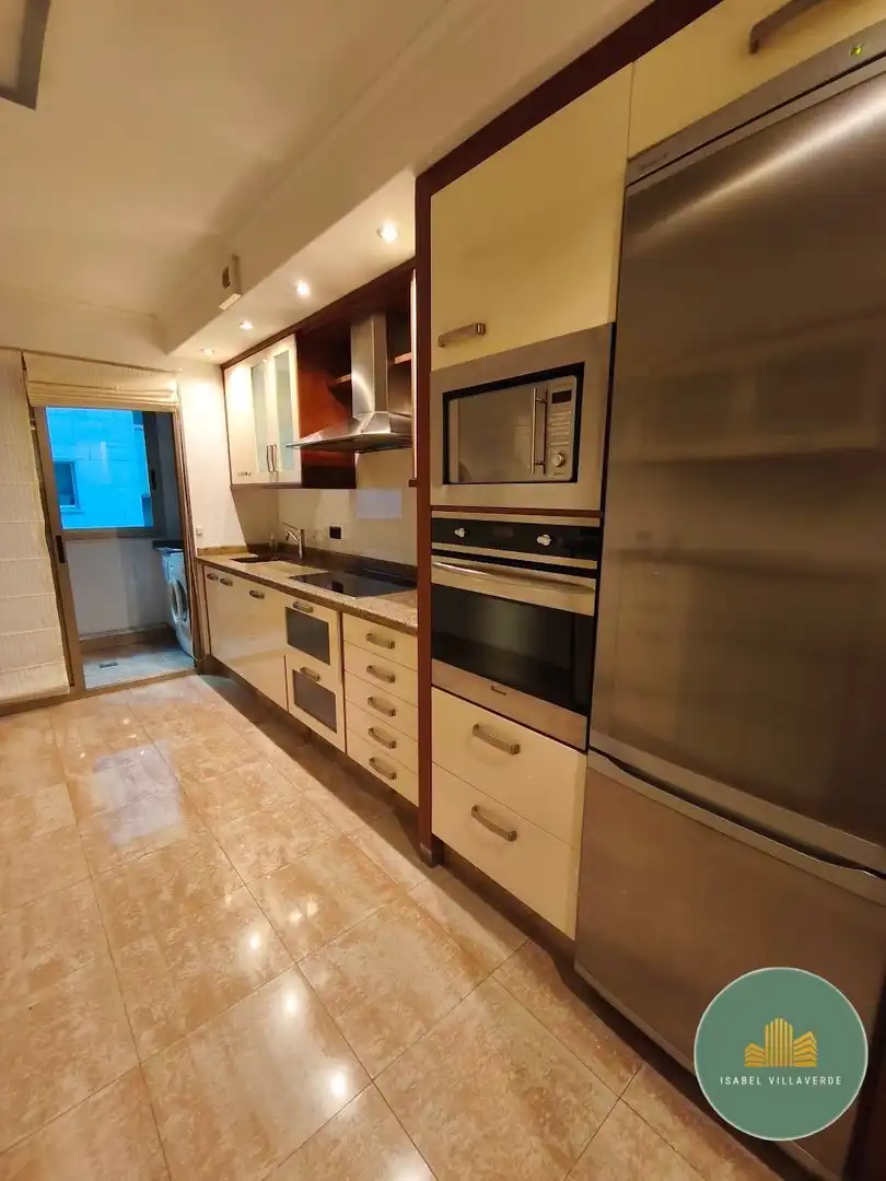 Piso de 100 m² en La Coruña