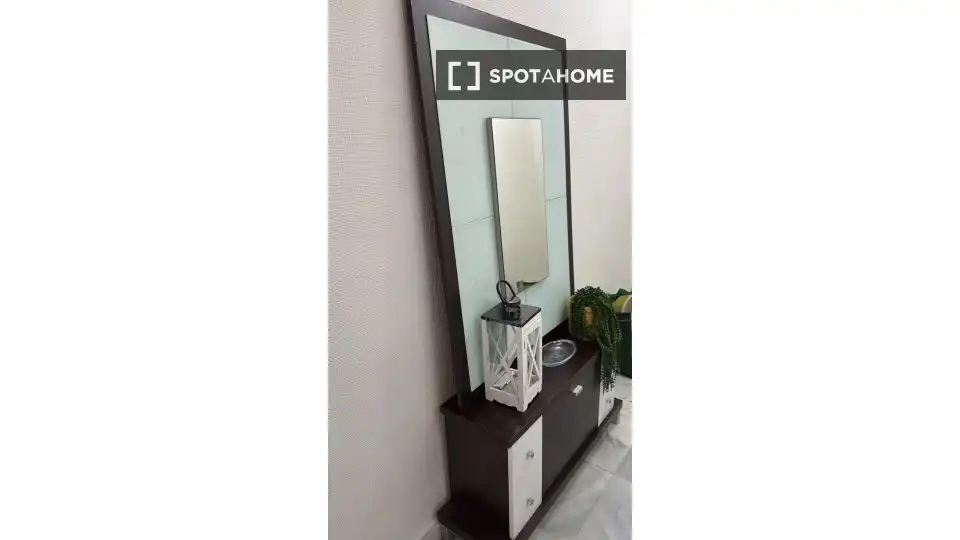Habitación 69 m², Málaga