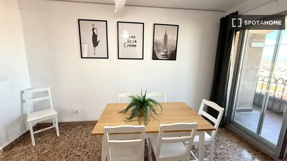 Habitación 200 m², Valencia