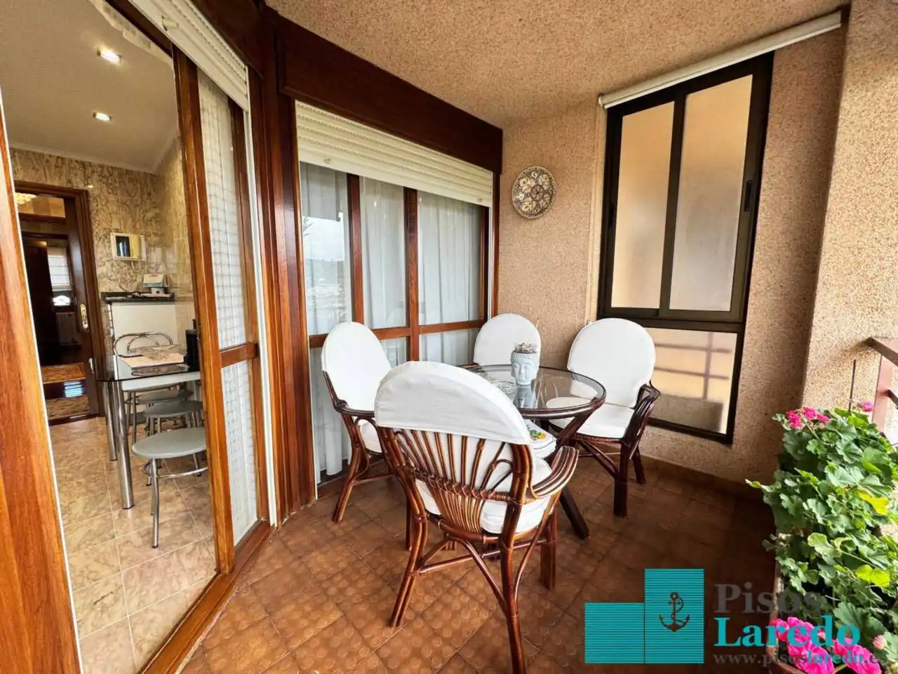 Wohnung 100 m² in Laredo