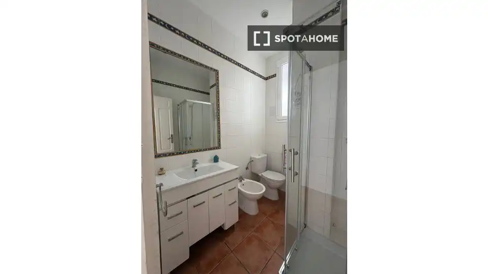 Habitación 75 m², Sevilla
