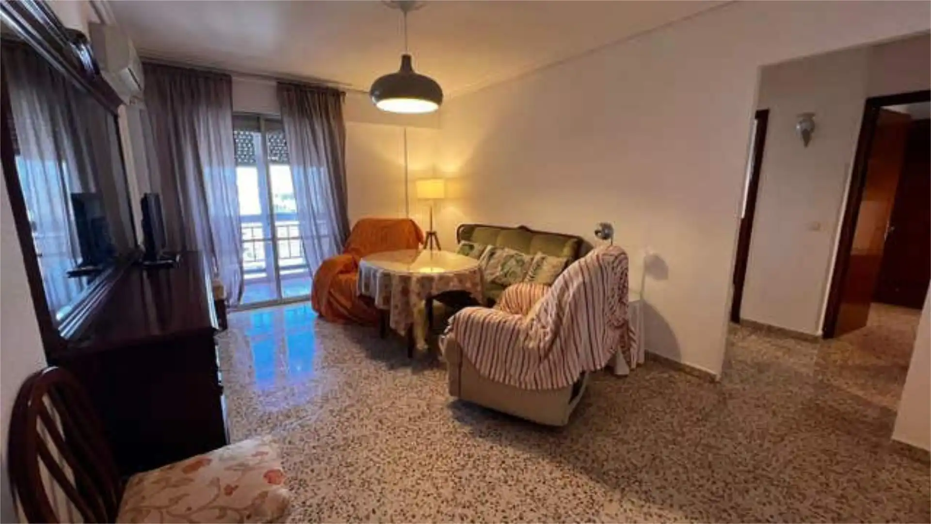 Habitación 80 m², Sevilla