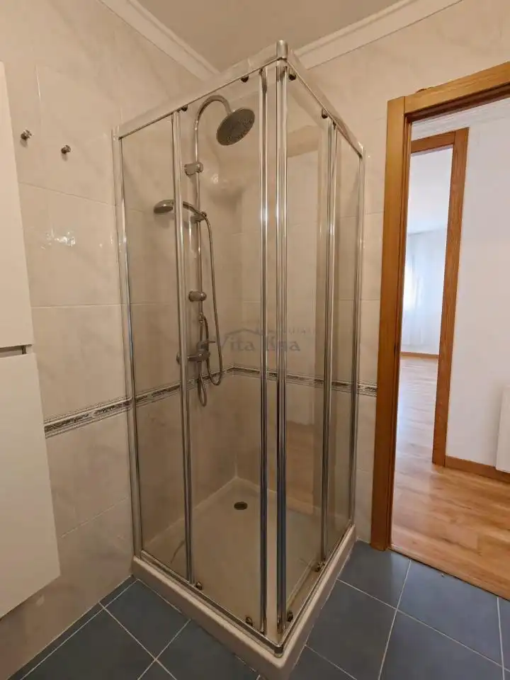 Appartamento 100 m² a Ourense