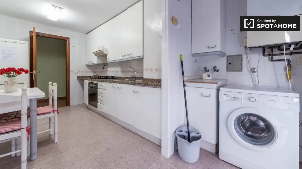 Habitación 90 m², Valencia