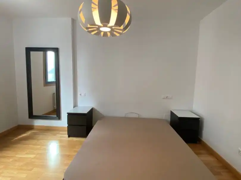 Piso de 100 m² en Pontevedra