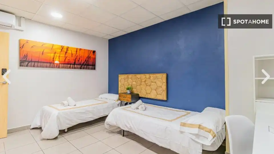 Habitación 184 m², Zaragoza
