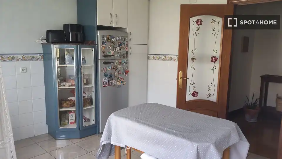 Habitación 110 m², Bilbao