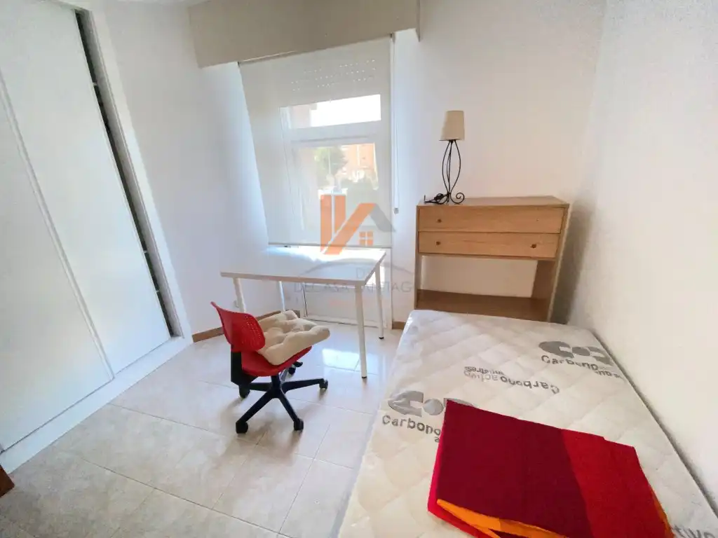 Appartamento 104 m² a Santiago de Compostela