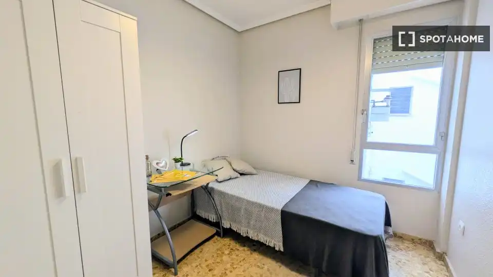 Habitación 114 m², Moncada