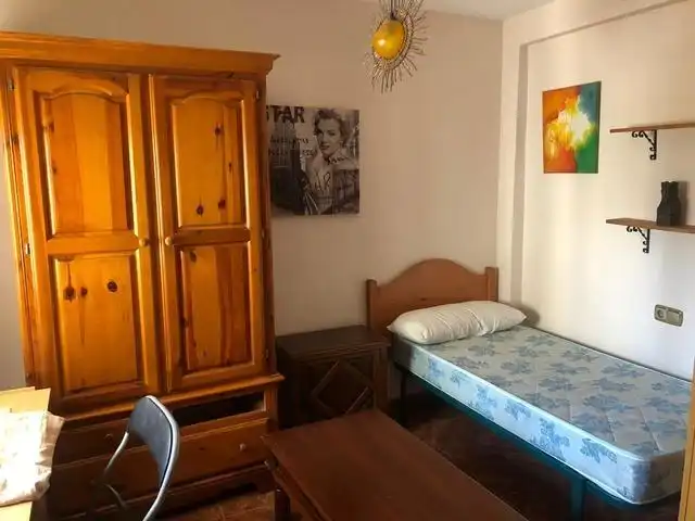 Piso de 60 m² en Granada