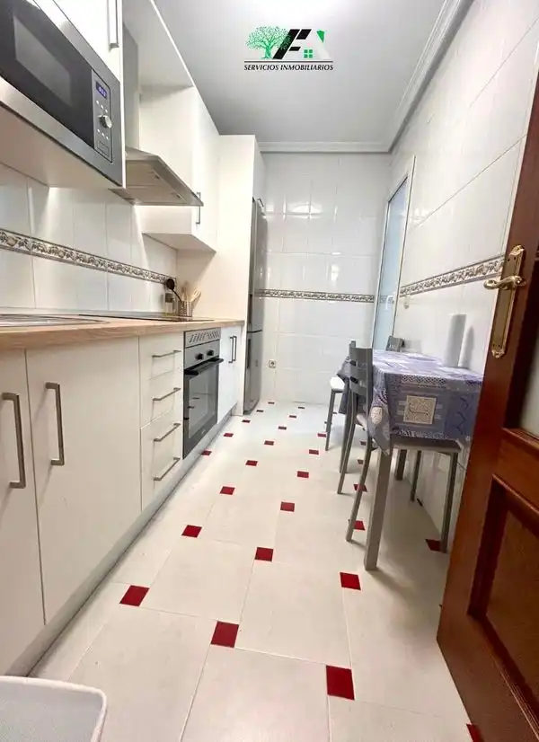 Piso de 100 m² en Baeza
