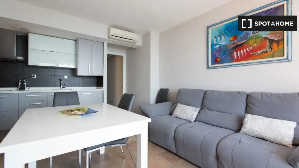 Habitación 86 m², Roquetas de Mar