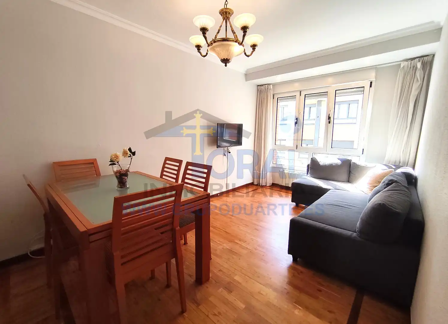 Pis de 89 m² a Gijón