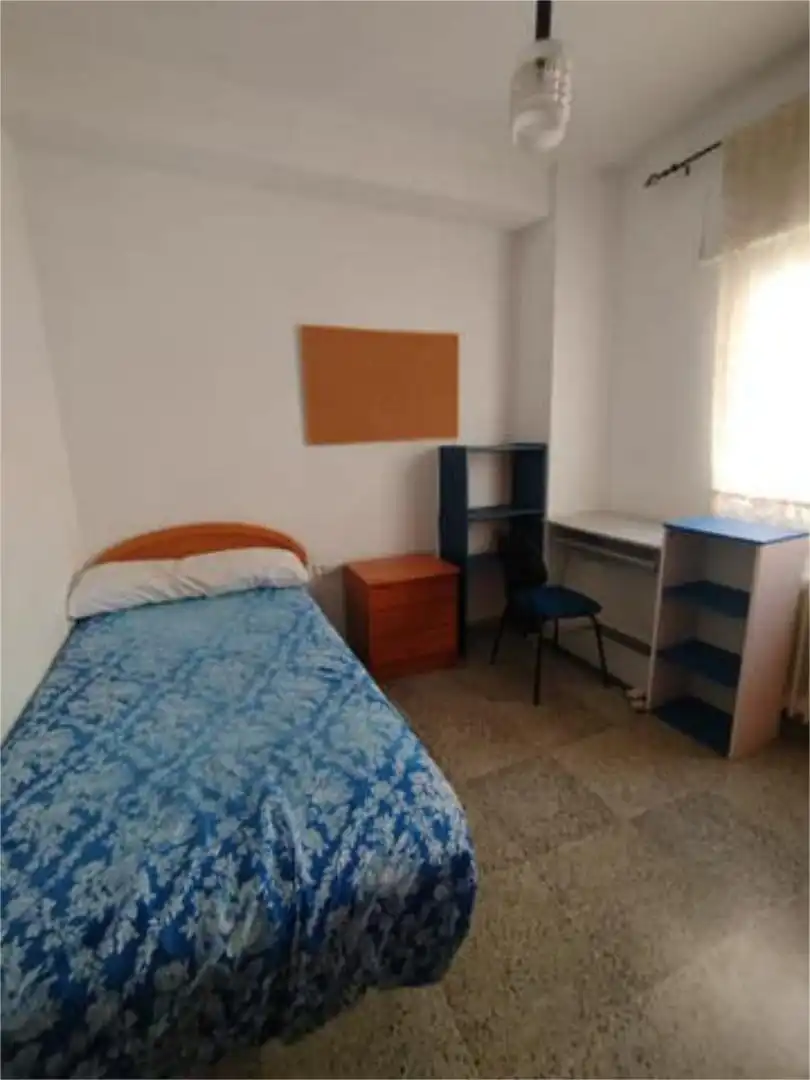 Piso de 120 m² en Granada