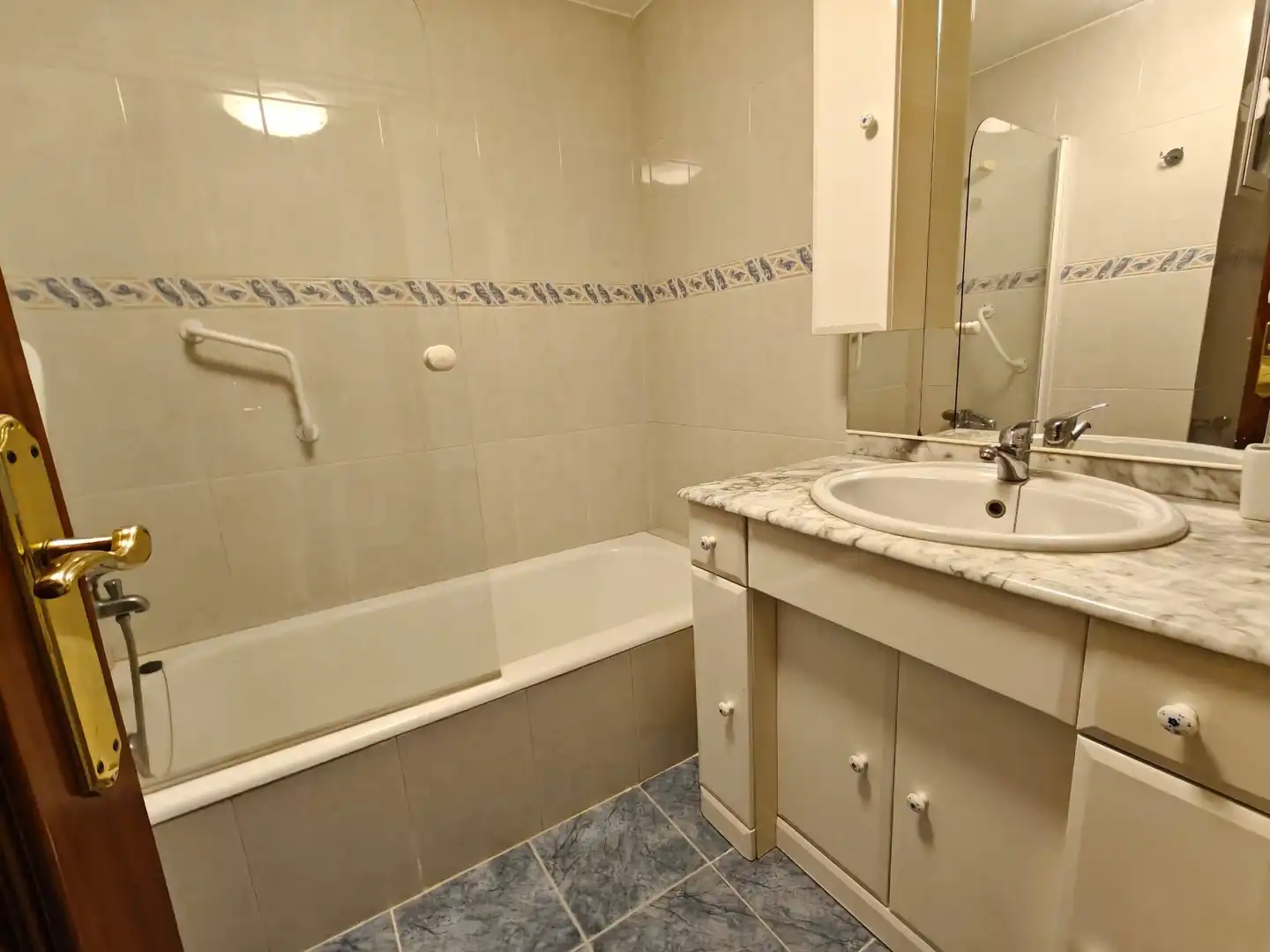 Квартира 84 м² в Santiago de Compostela
