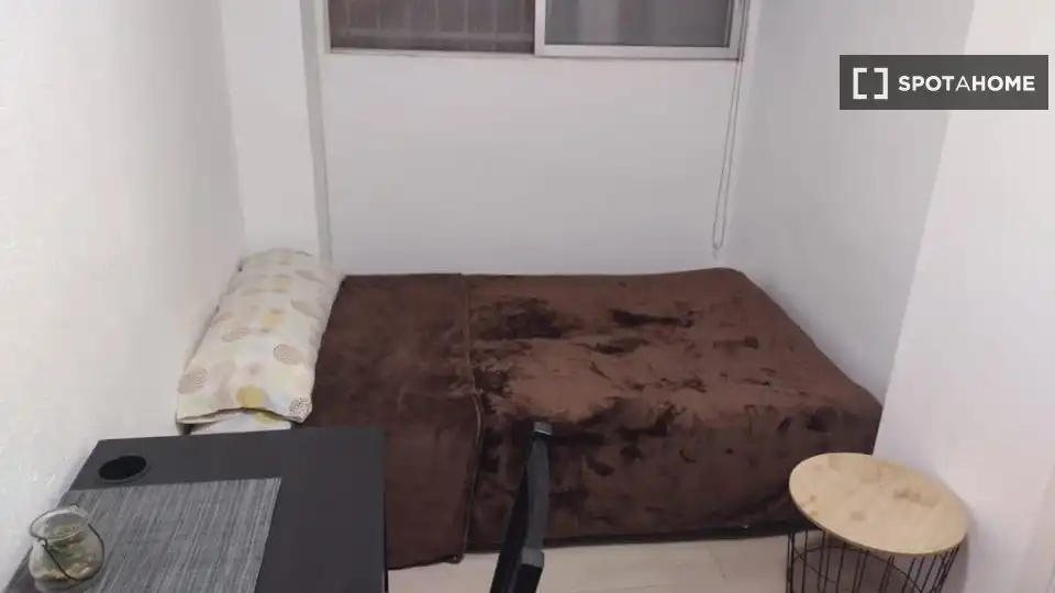 Habitación 102 m², Alicante