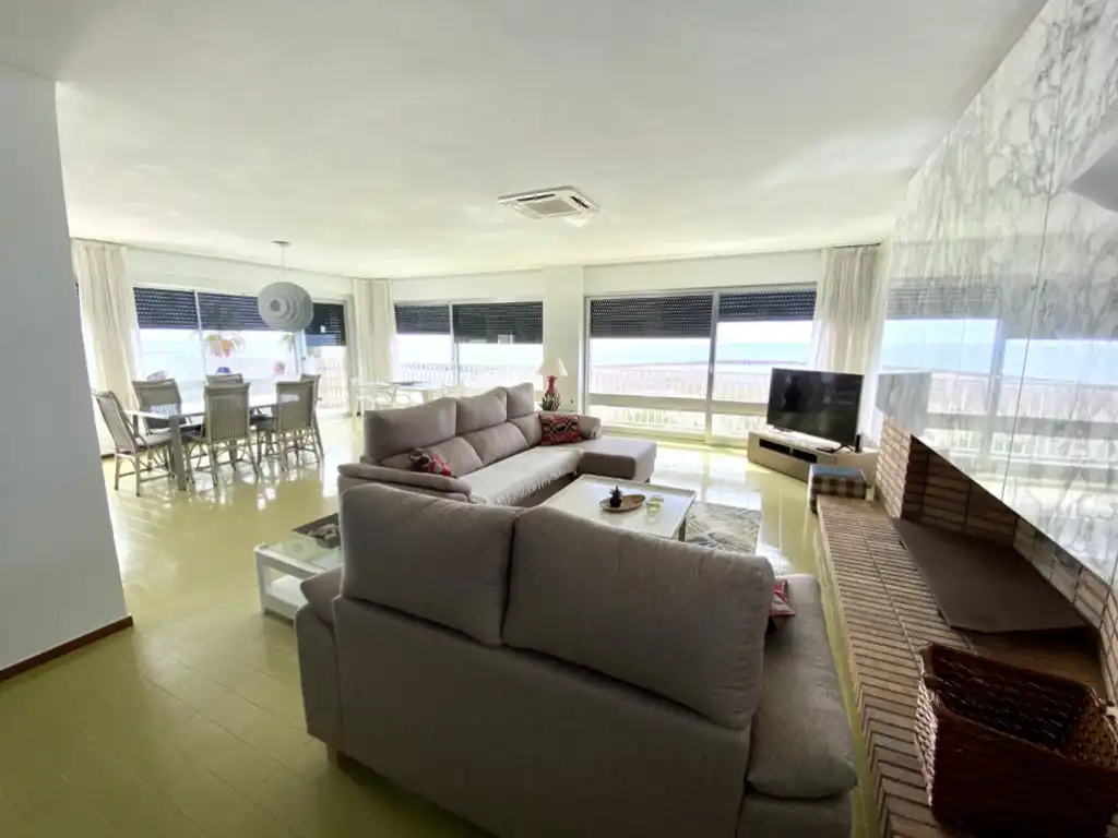 Piso de 636 m² en Benicasim
