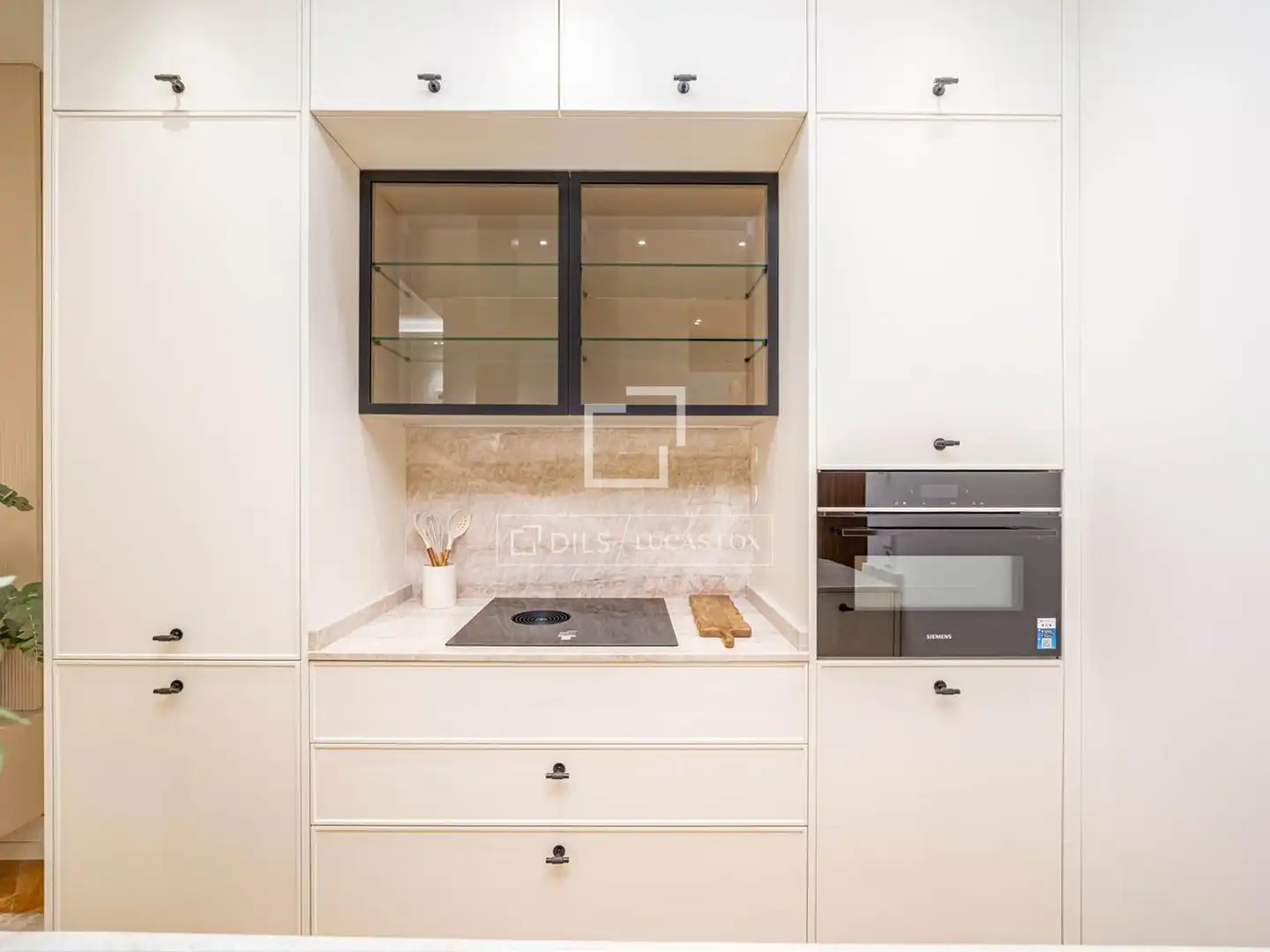 Wohnung 113 m² in Madrid