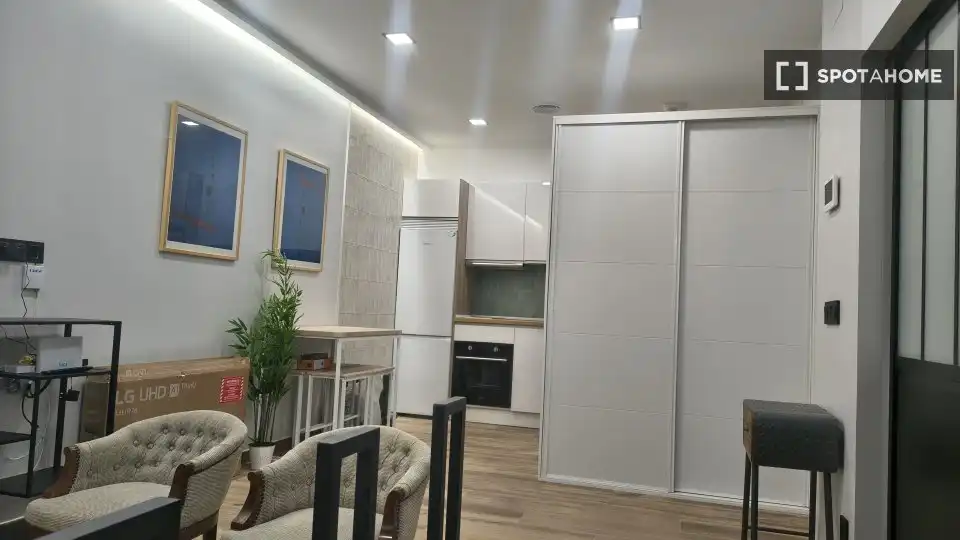Habitación 46 m², Zaragoza