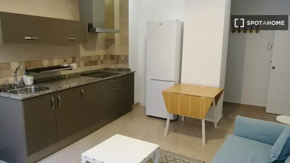 Habitación 52 m², Cádiz