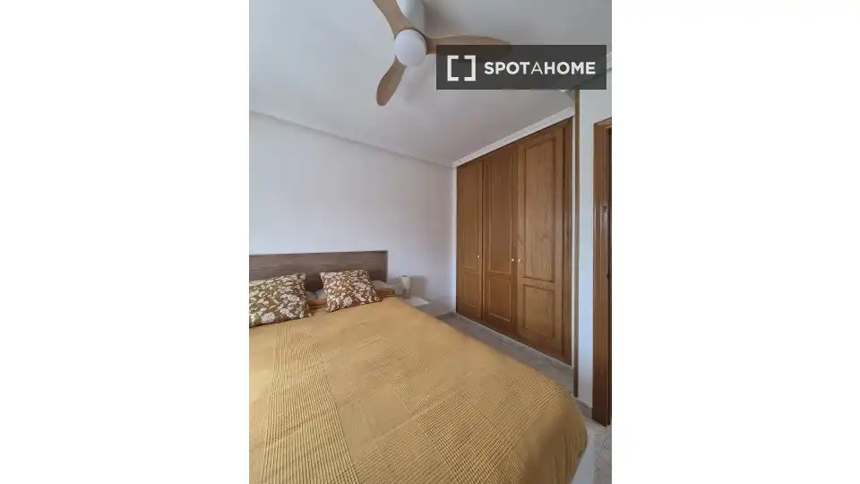 Habitación 81 m², Santa Pola