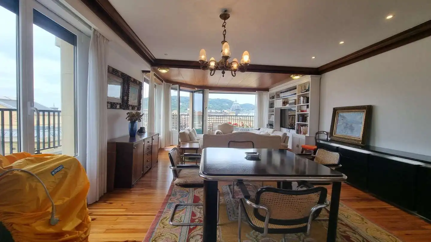Piso de 144 m² en San Sebastián