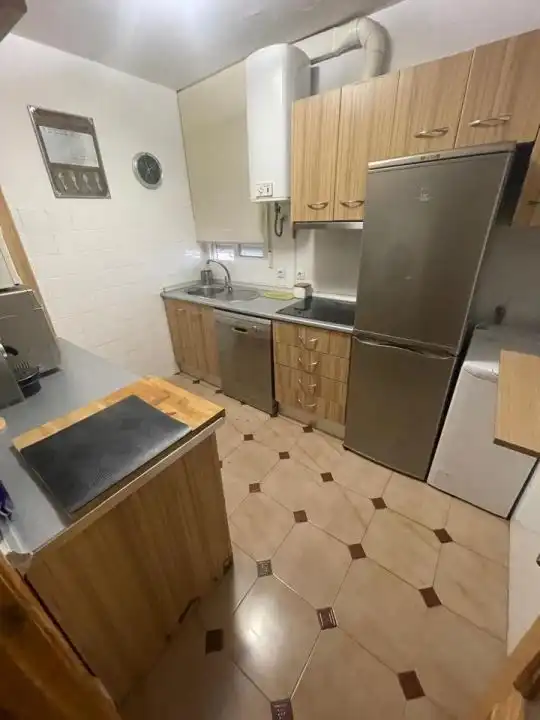 Piso de 80 m² en Granada