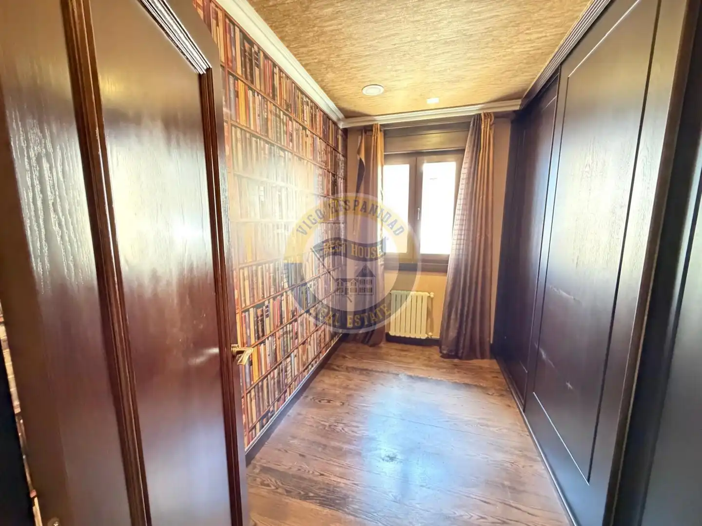 Piso de 250 m² en Vigo